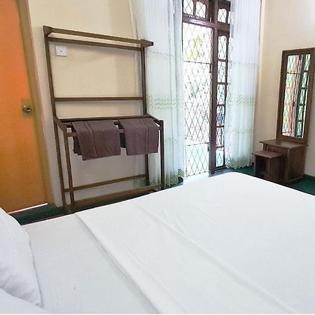 Kandy Guest House Kiribathkumbura Exterior photo